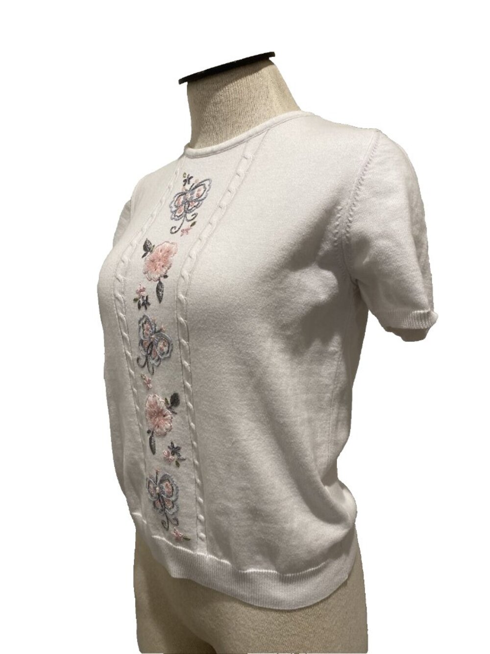 Alfred Dunner Shirt Top Women's Petite Medium Floral Light White Embroidered